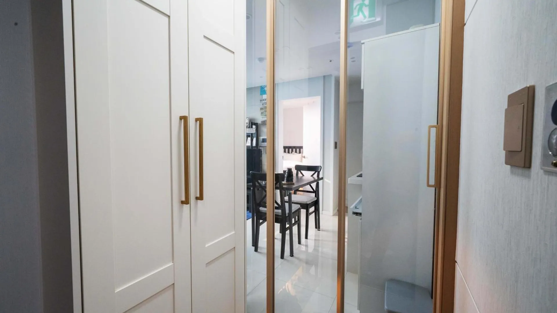 Stunning Luxury Apartment Сеул